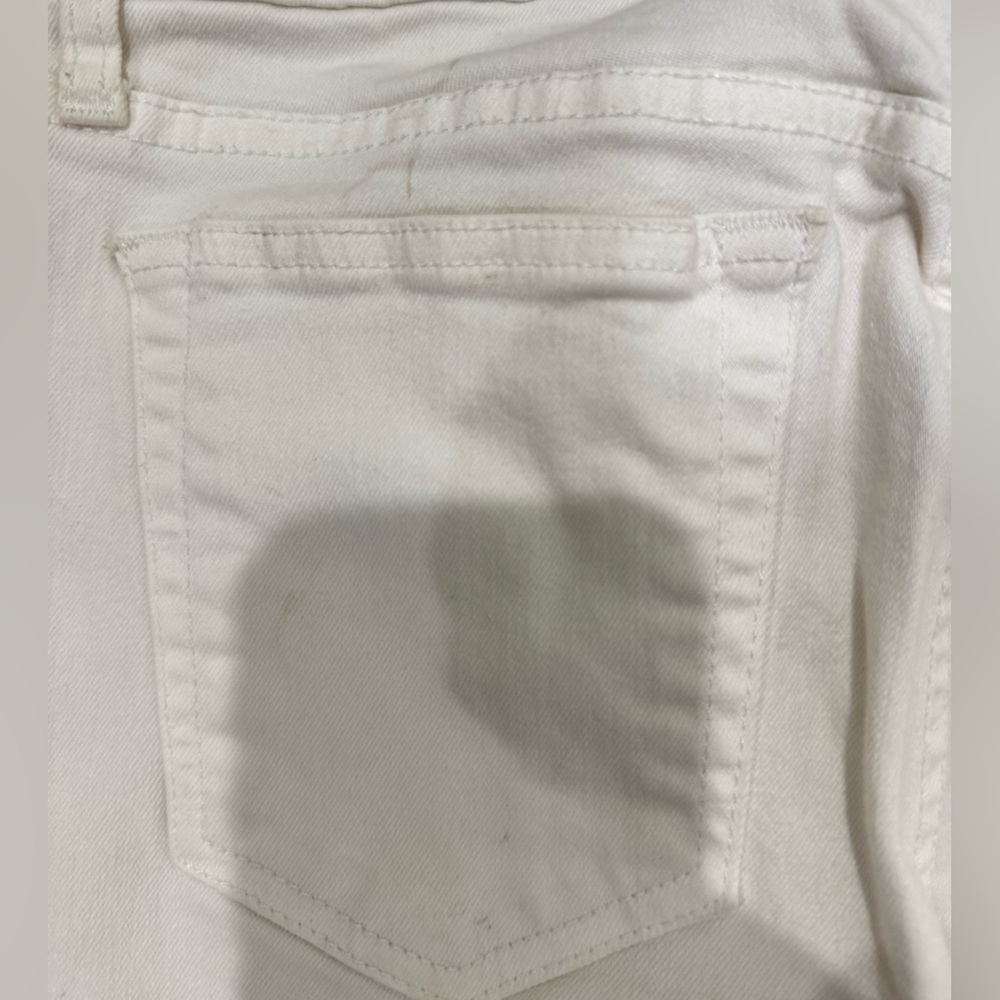 Joe's Jeans Classic White Denim, size 30 - Picture 7 of 8